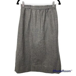Vintage Chloe Pencil Skirt with side slits zipper back and pockets dark academia